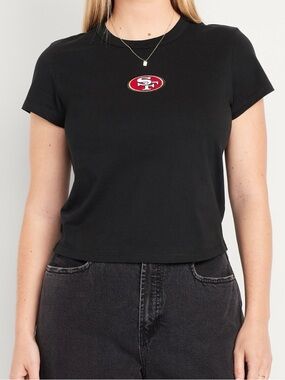 Old Navy Women San Francisco 49ers Snug T-Shirt (Size: 3X)